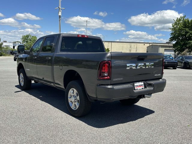 New 2026 RAM 3500 Big Horn AWD/4WD image 4