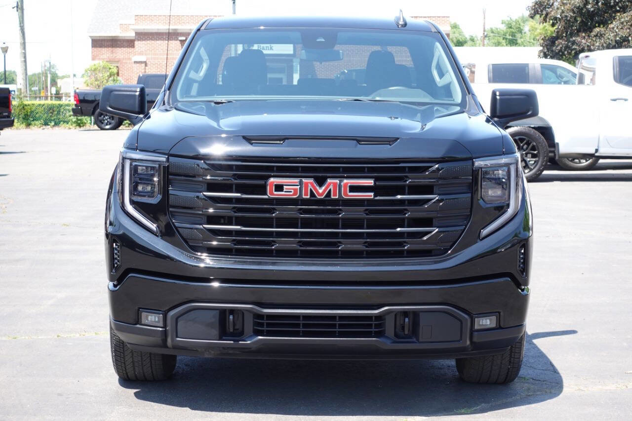 Used 2024 GMC Sierra 1500 Elevation AWD/4WD image 5