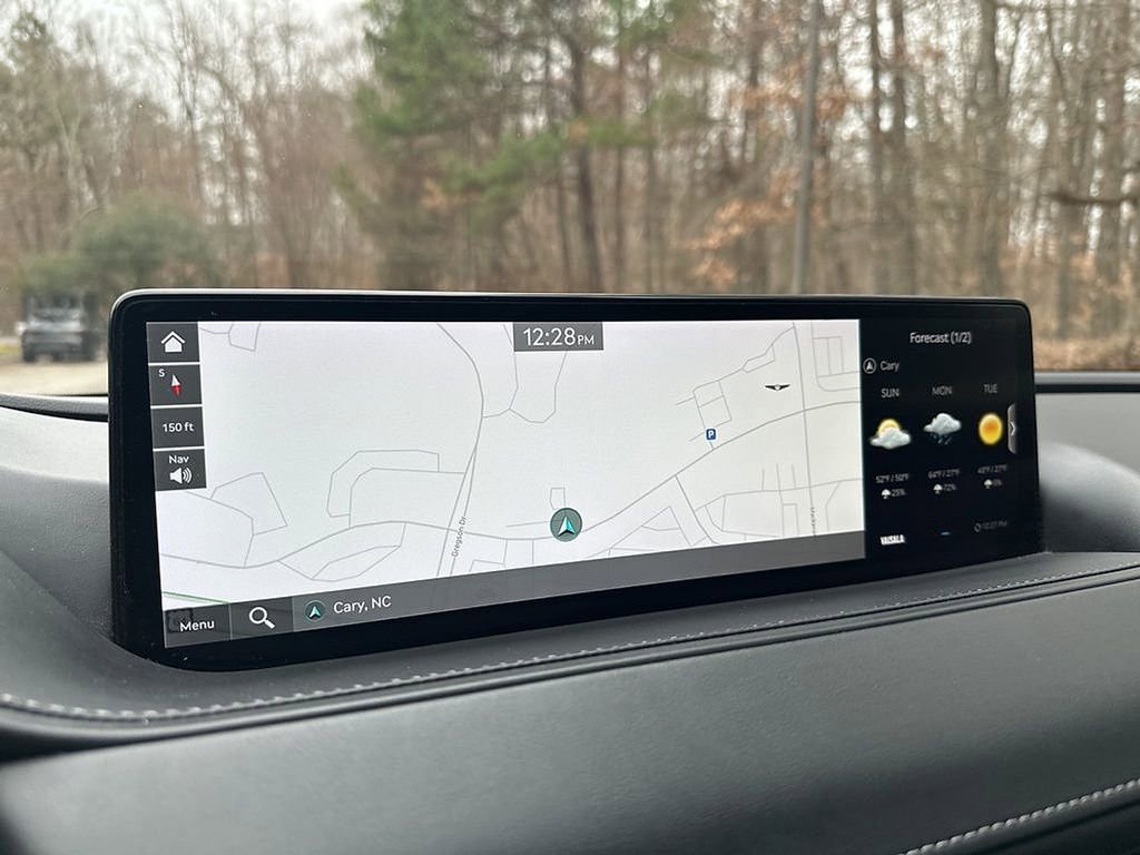 Used 2023 Genesis G80 2.5T w/ Sport Prestige Package image 9