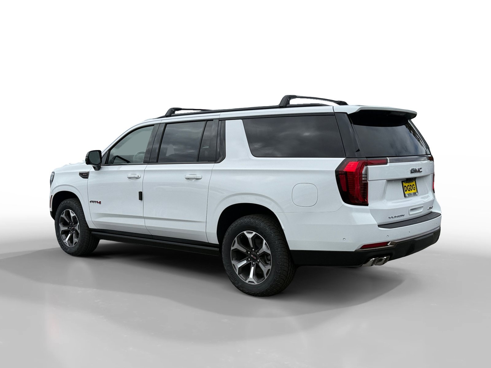 New 2026 GMC Yukon XL AT4 Ultimate AWD/4WD image 3