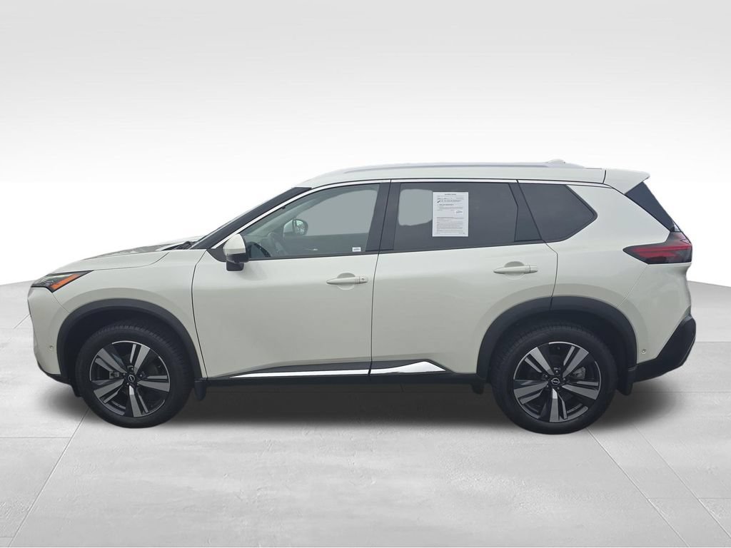 Used 2023 Nissan Rogue SL w/ SL Premium Package FWD image 2