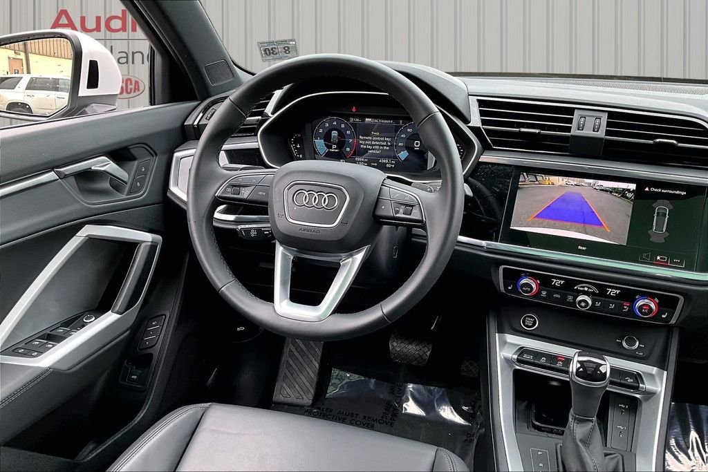 Used 2025 Audi Q3 2.0T Premium w/ Convenience Package image 8