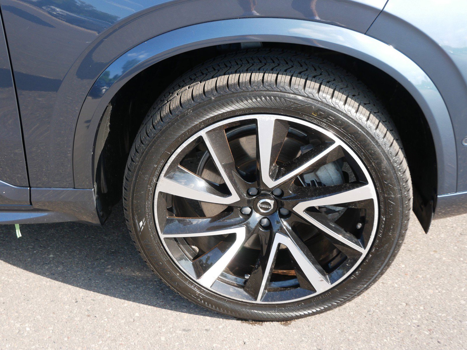 Used 2023 Volvo XC90 T8 Plus AWD/4WD image 8