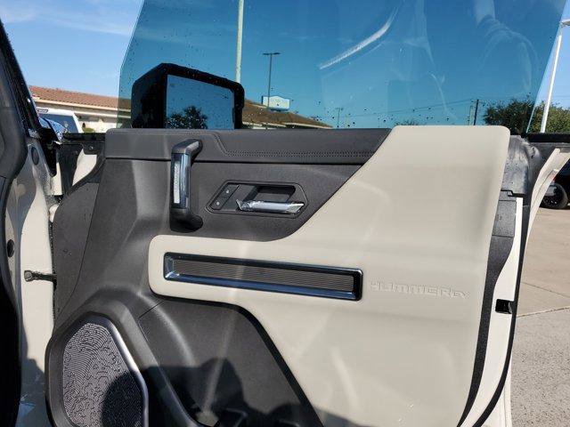 New 2026 GMC Hummer EV SUV image 9