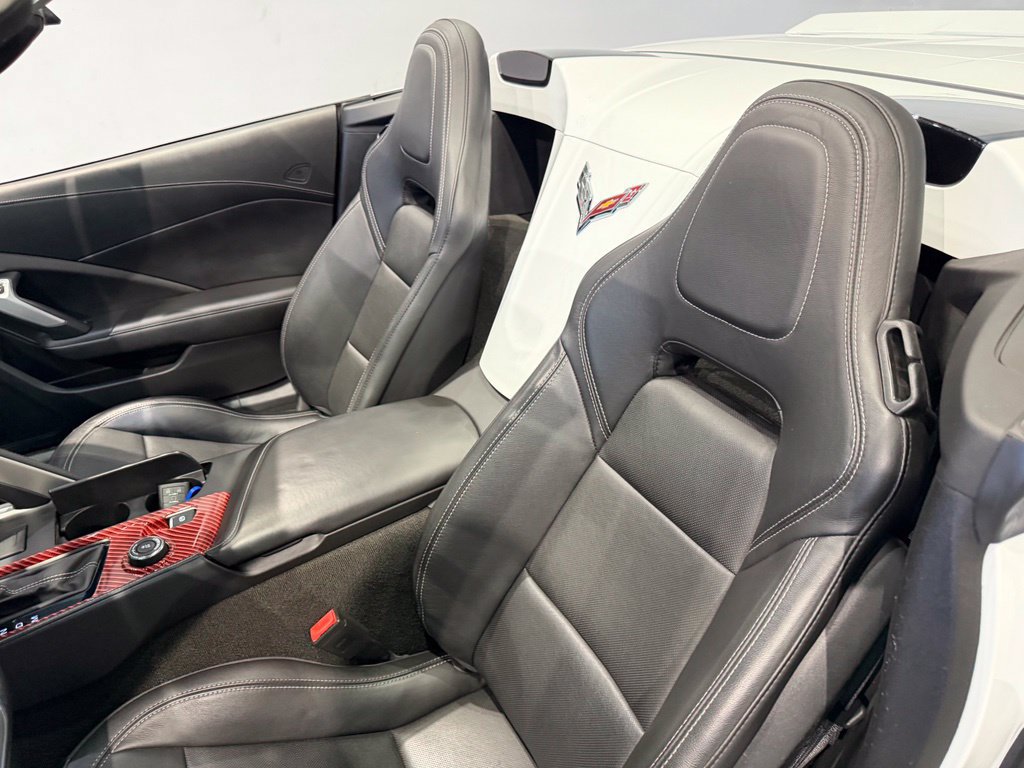Used 2019 Chevrolet Corvette Stingray Convertible w/ Battery Protection Package RWD image 31