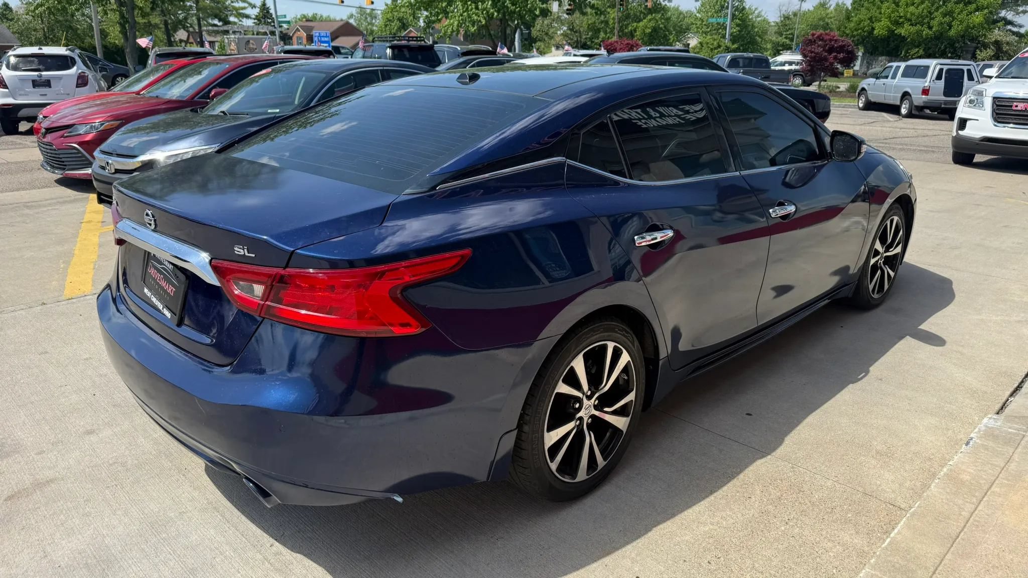 Used 2017 Nissan Maxima 3.5 SL FWD image 3