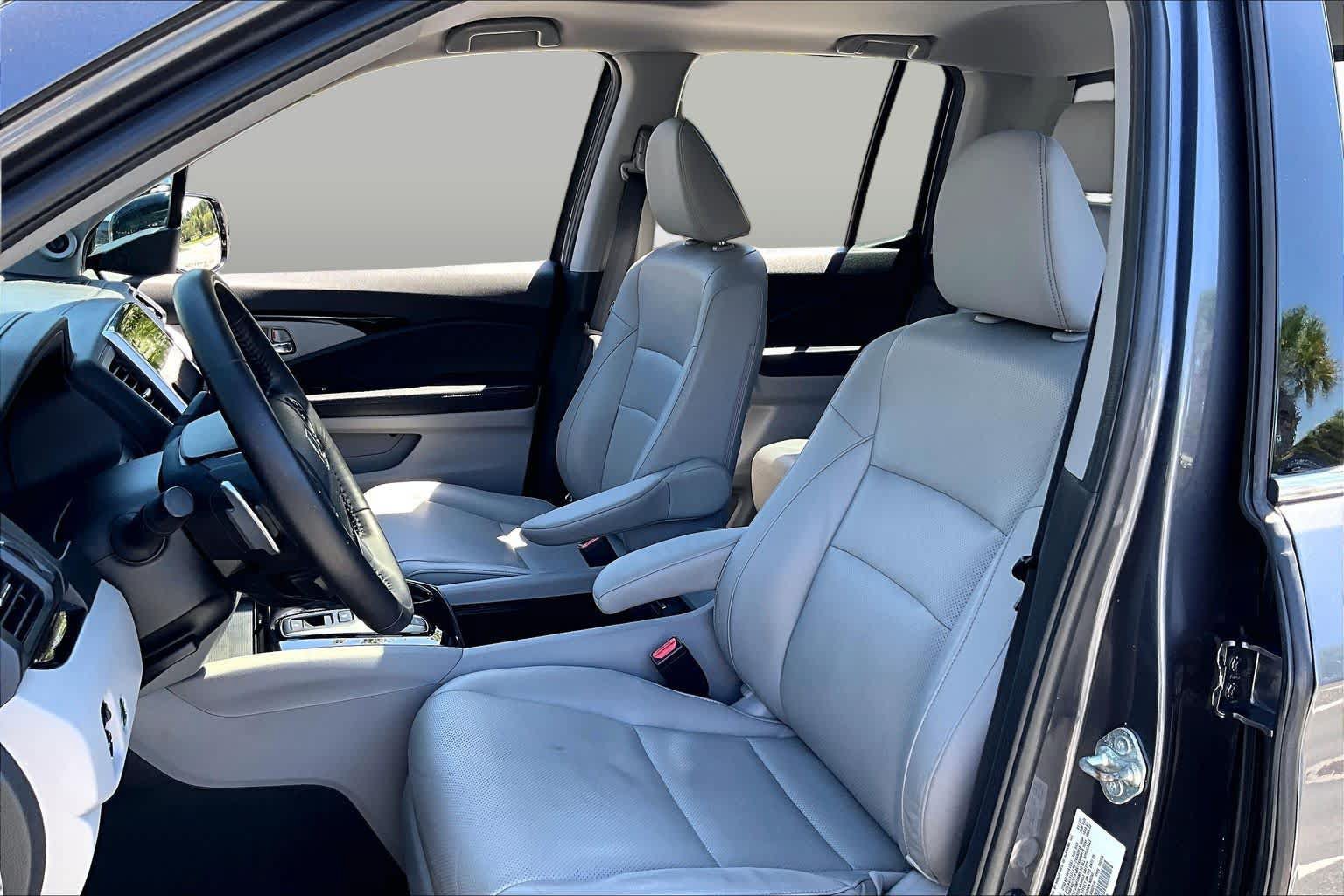 Used 2020 Honda Ridgeline RTL-E image 8
