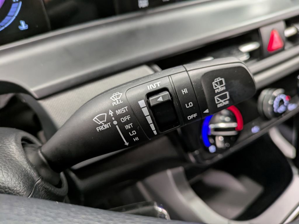 Used 2024 Kia Seltos LX AWD/4WD image 20