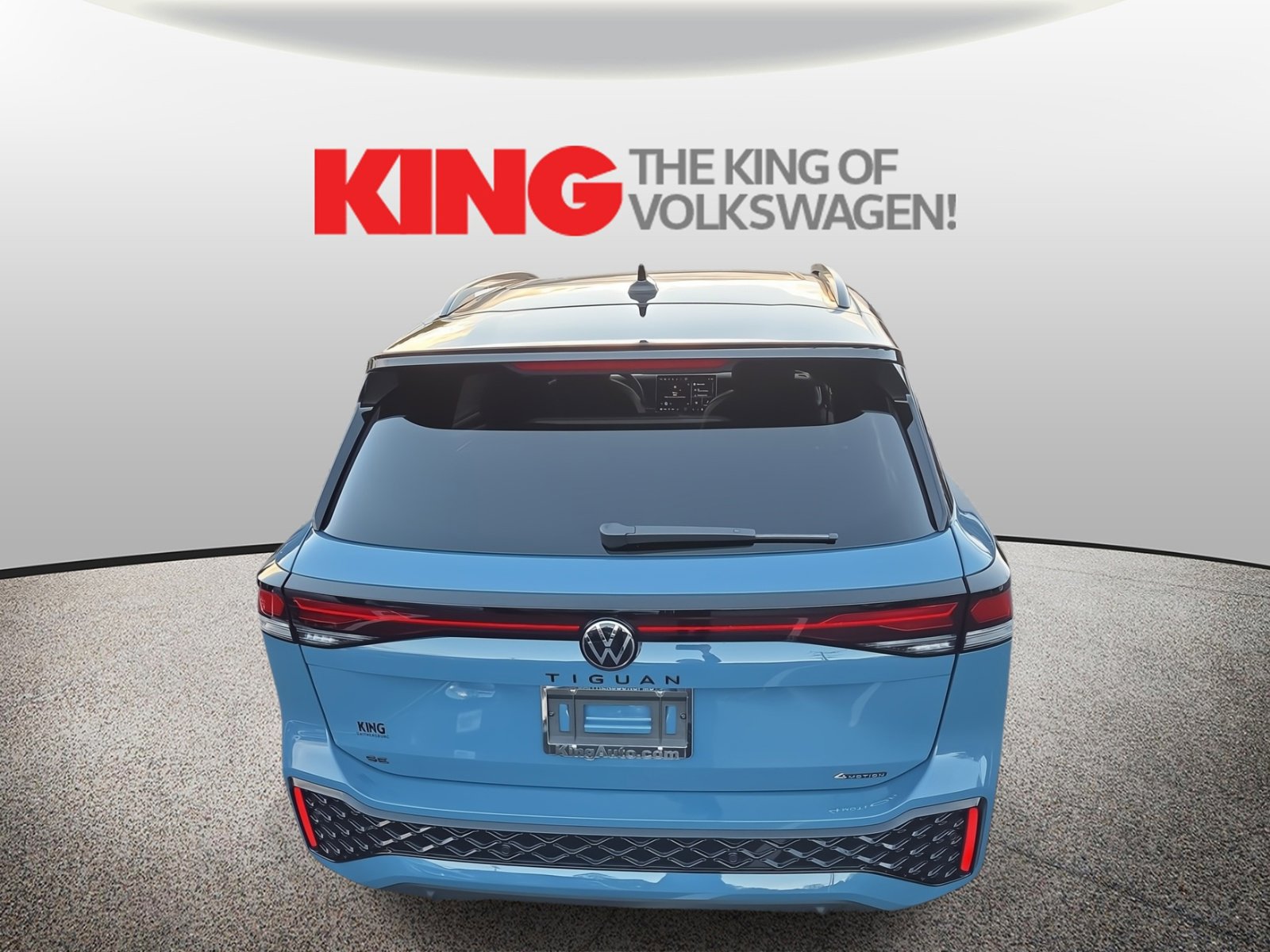 New 2025 Volkswagen Tiguan SE R-Line image 6