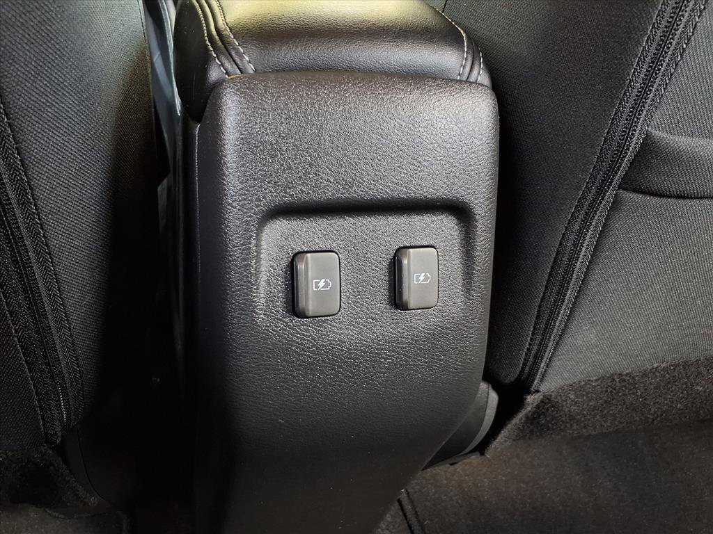 Certified 2024 Nissan Kicks SV image 24