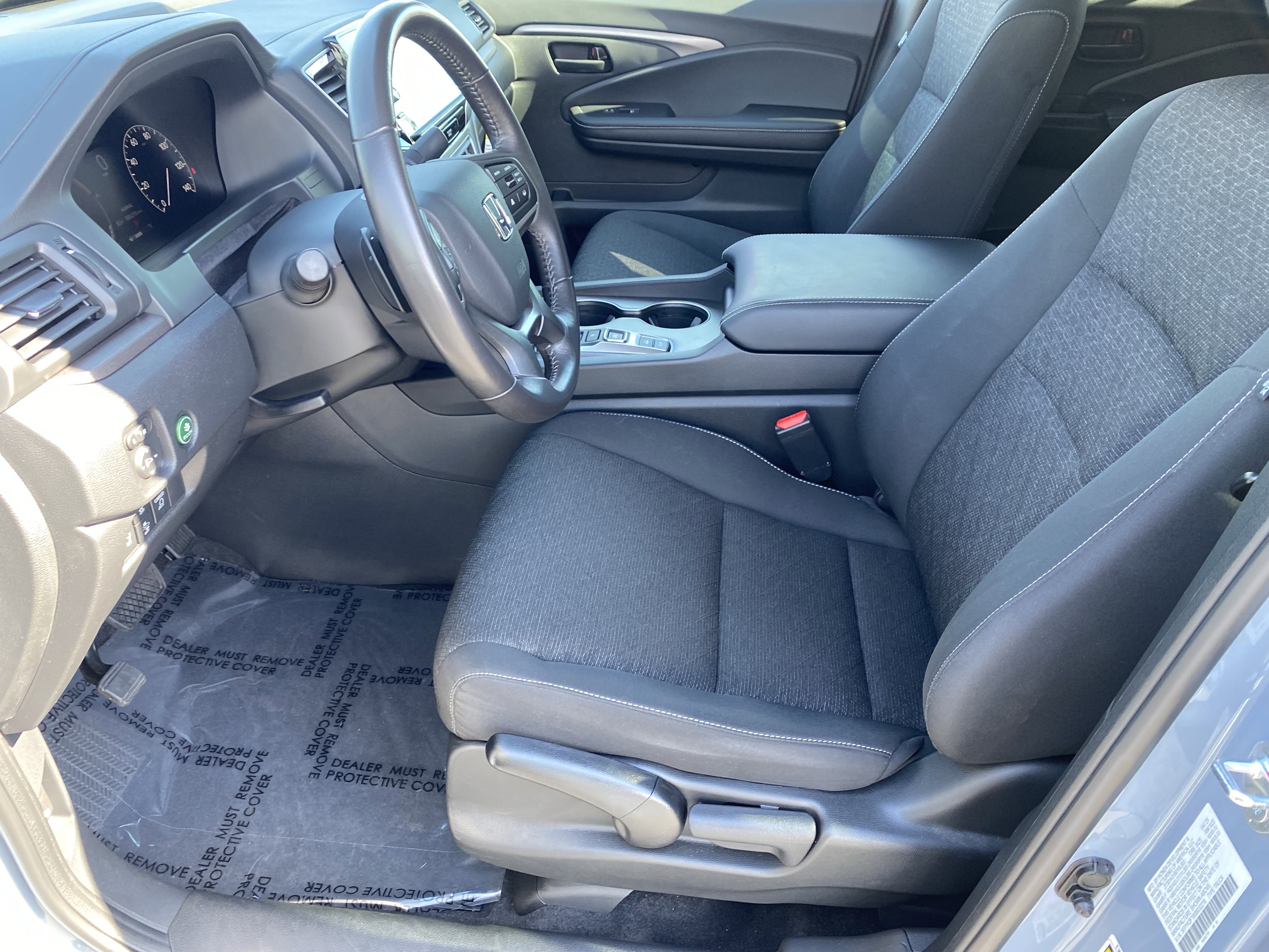 Used 2025 Honda Ridgeline Sport image 17