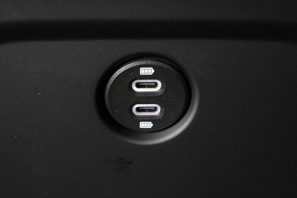 New 2026 Porsche Macan S image 37