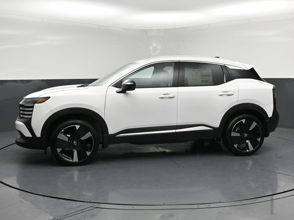 New 2026 Nissan Kicks SR w/ SR Premium Package AWD/4WD image 2