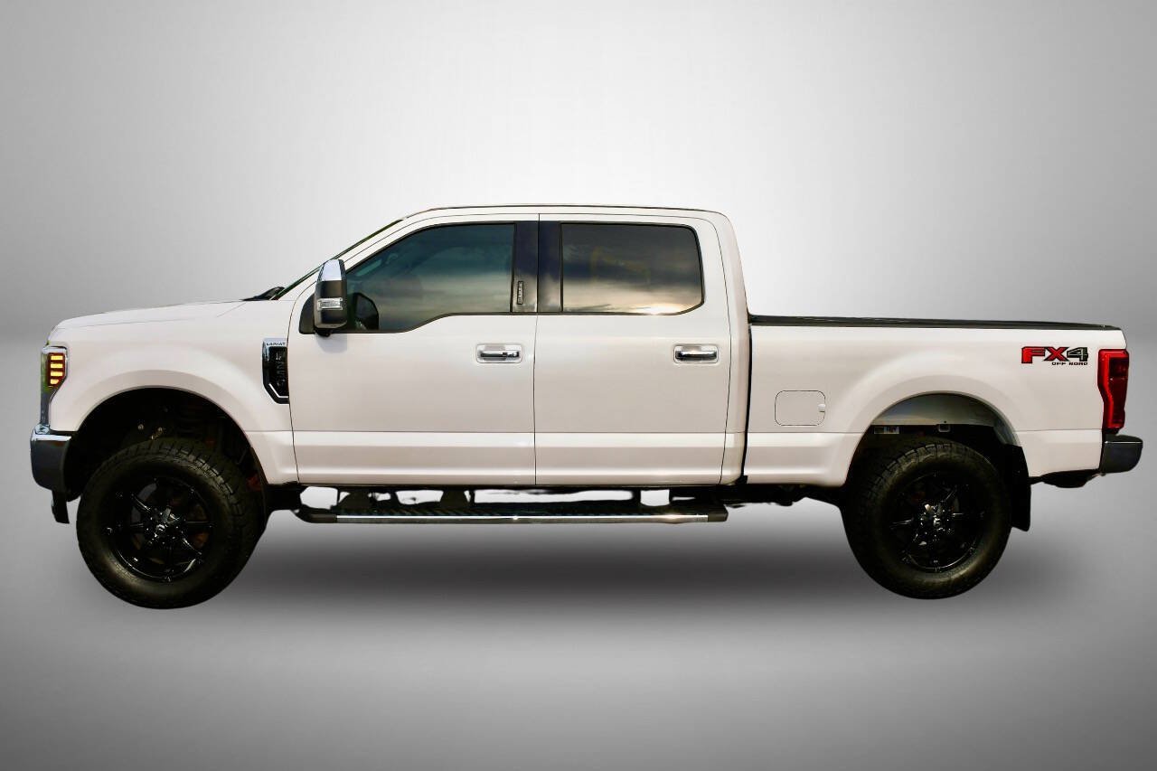 Used 2019 Ford F250 Lariat w/ Lariat Ultimate Package AWD/4WD image 3