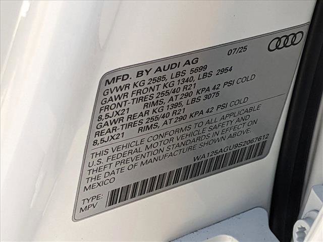 New 2025 Audi SQ5 Premium Plus image 18
