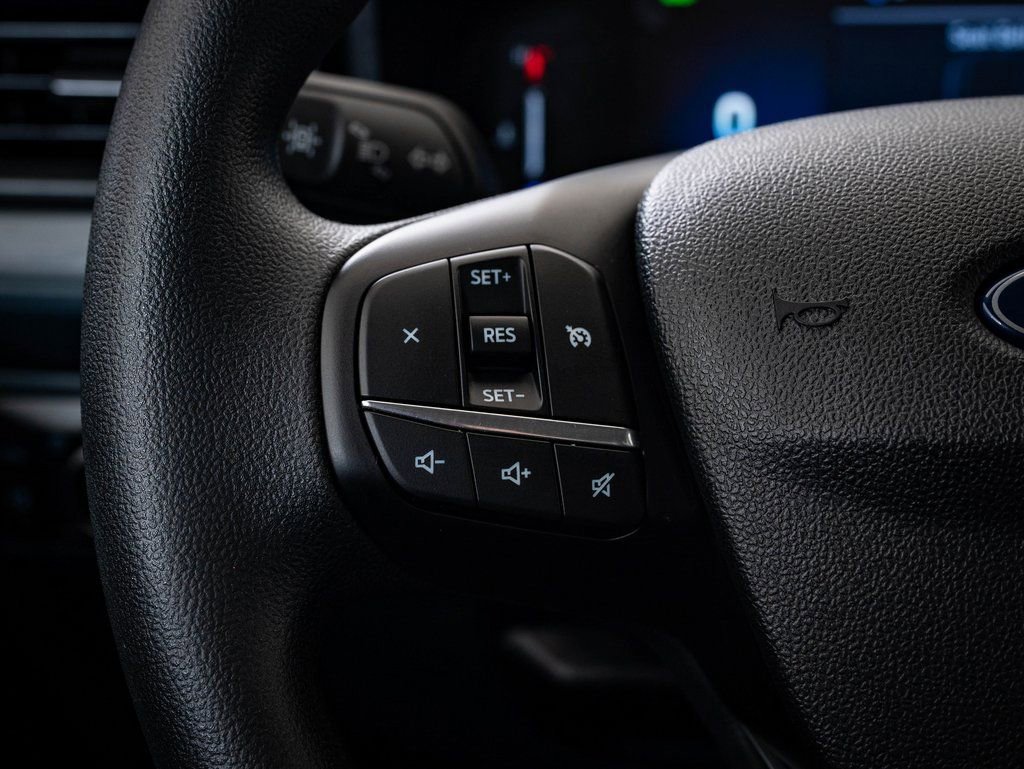 Used 2025 Ford Maverick XL FWD image 25