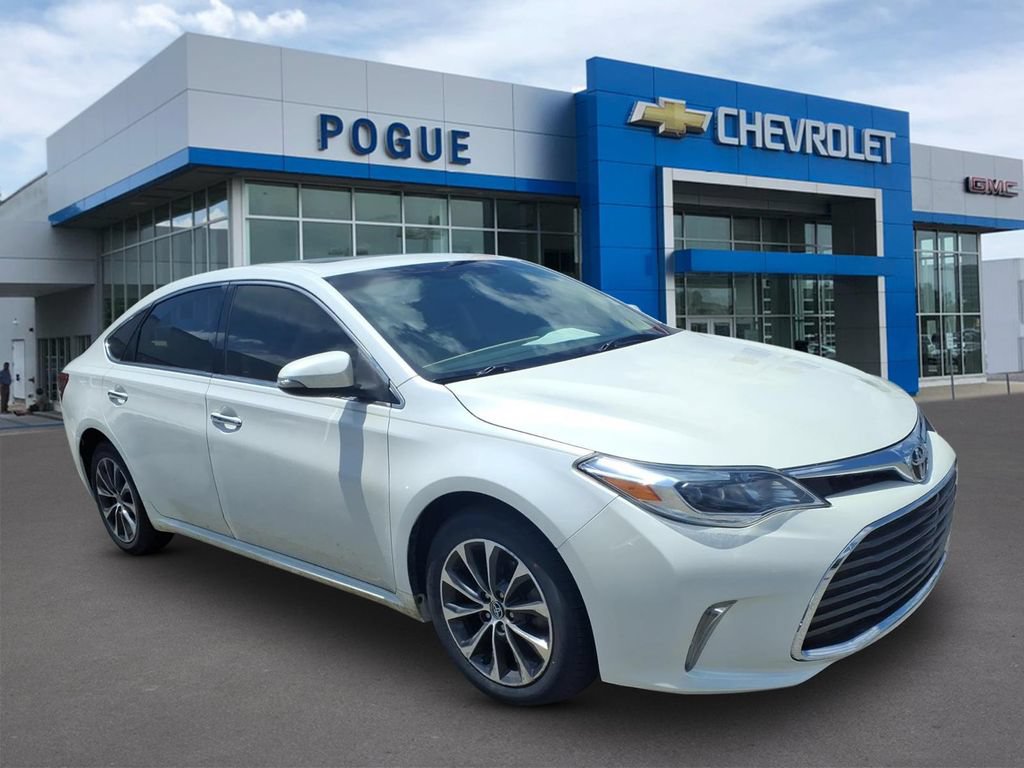 Used 2016 Toyota Avalon XLE Plus FWD image 1