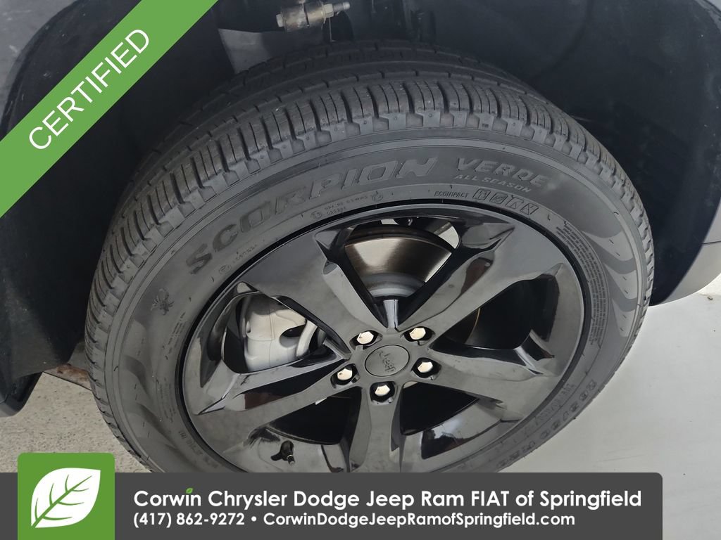 Used 2024 Jeep Grand Cherokee Limited w/ Luxury Tech Group II AWD/4WD image 33