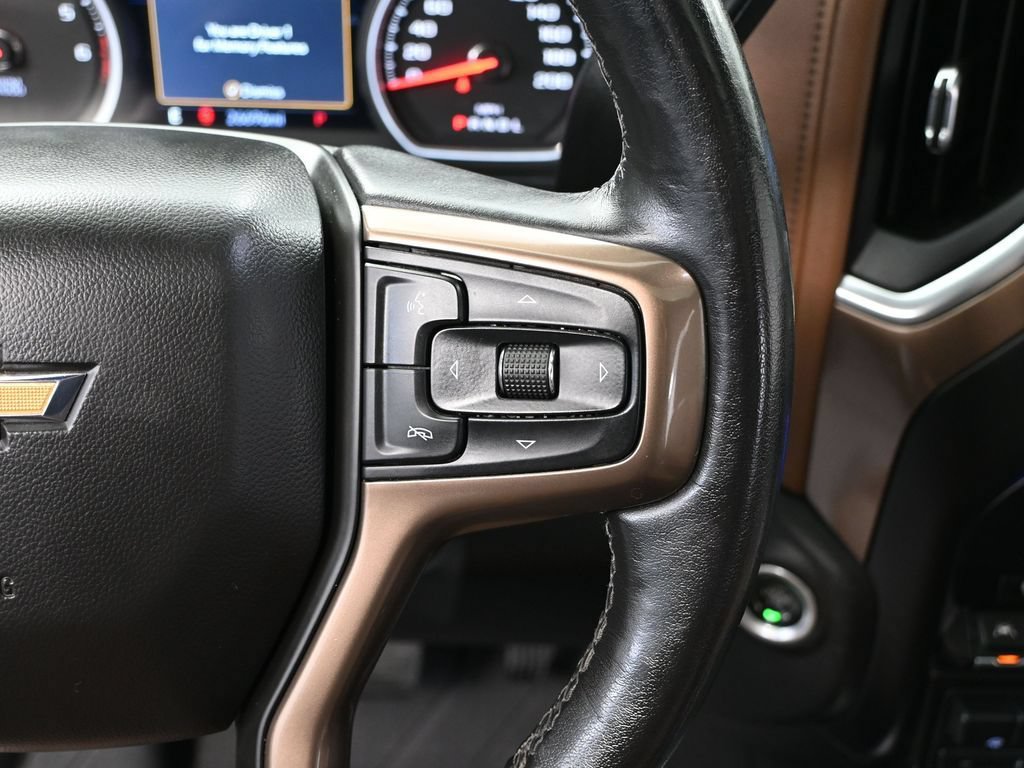 Used 2020 Chevrolet Silverado 1500 High Country AWD/4WD image 36