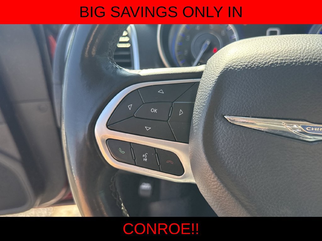 Used 2022 Chrysler 300 Touring L w/ Popular Equipment Group RWD image 16