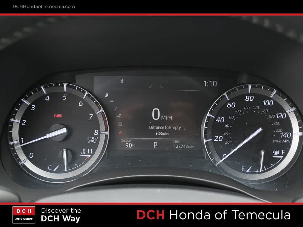 Used 2021 Toyota Highlander XLE FWD image 10