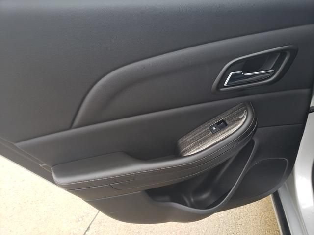 Used 2014 Chevrolet Malibu LT FWD image 13