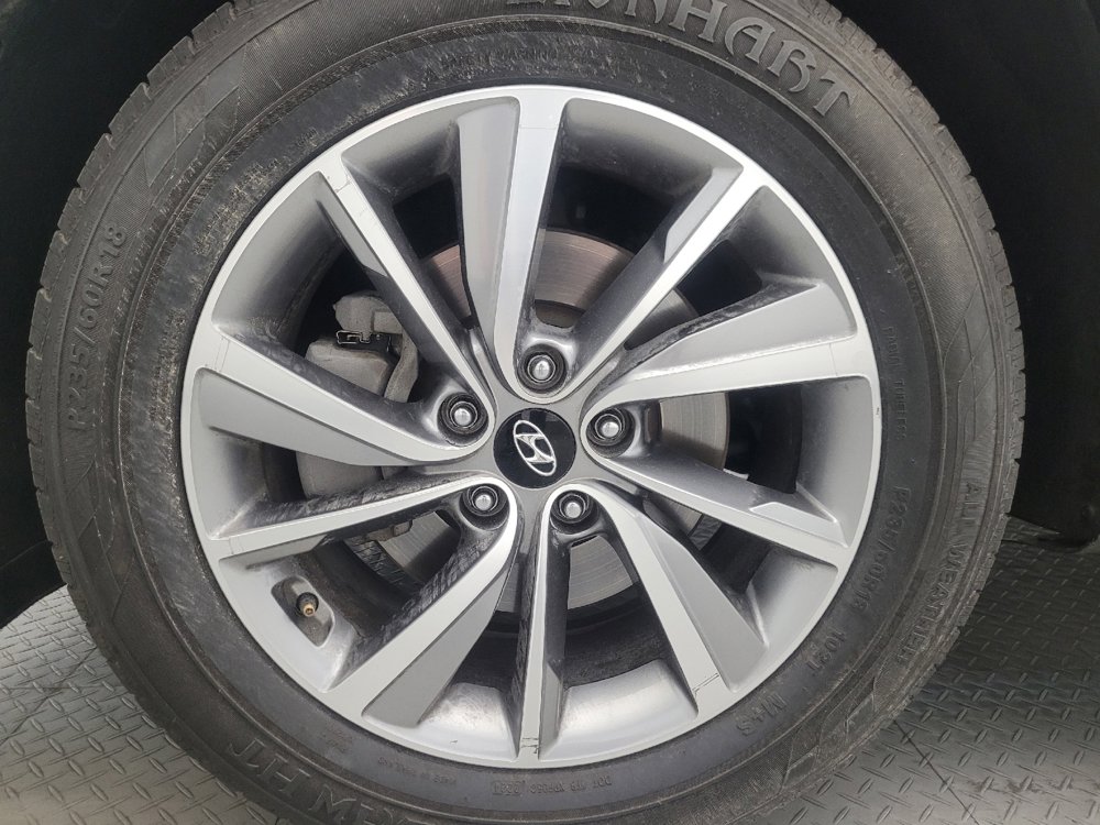Used 2020 Hyundai Santa Fe SEL w/ Convenience Package FWD image 31