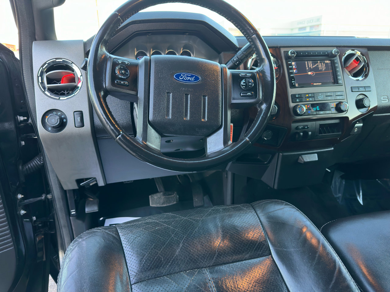 Used 2011 Ford F250 Lariat w/ Lariat Ultimate Pkg image 36