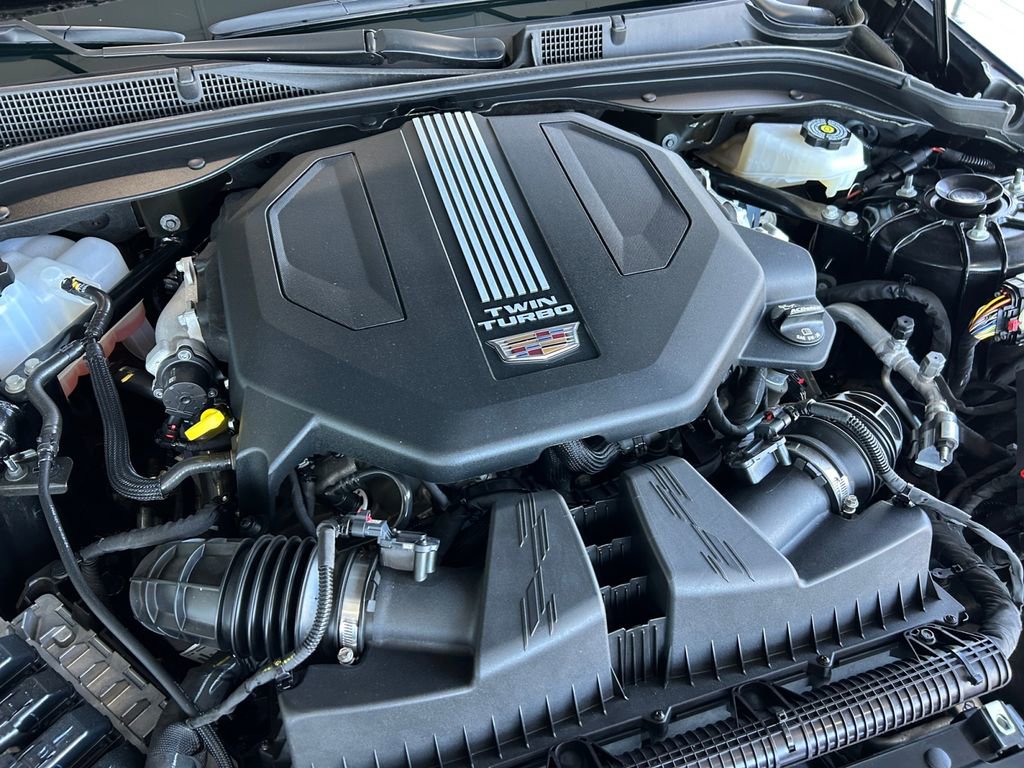 Used 2025 Cadillac CT5 V w/ Technology Package image 30