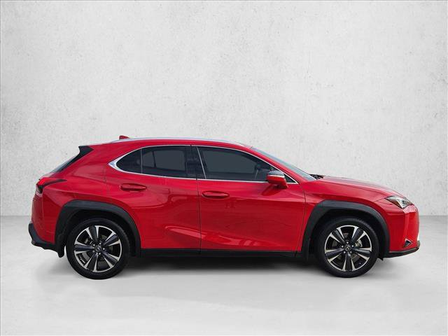 Used 2022 Lexus UX 200 image 4