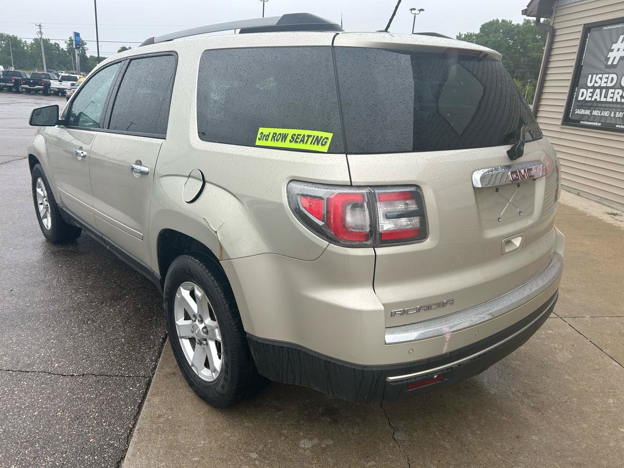 Used 2014 GMC Acadia SLE FWD image 7