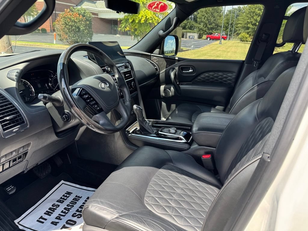 Used 2023 INFINITI QX80 Sensory w/ Cargo Package AWD/4WD image 11