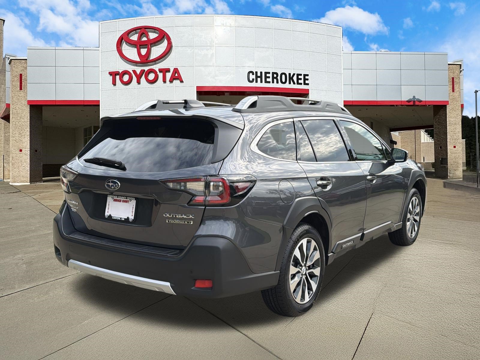 Used 2024 Subaru Outback Touring XT AWD/4WD image 5