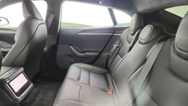 Used 2022 Tesla Model S image 27