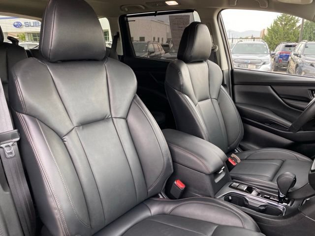 Certified 2025 Subaru Ascent Bronze Edition AWD/4WD image 9