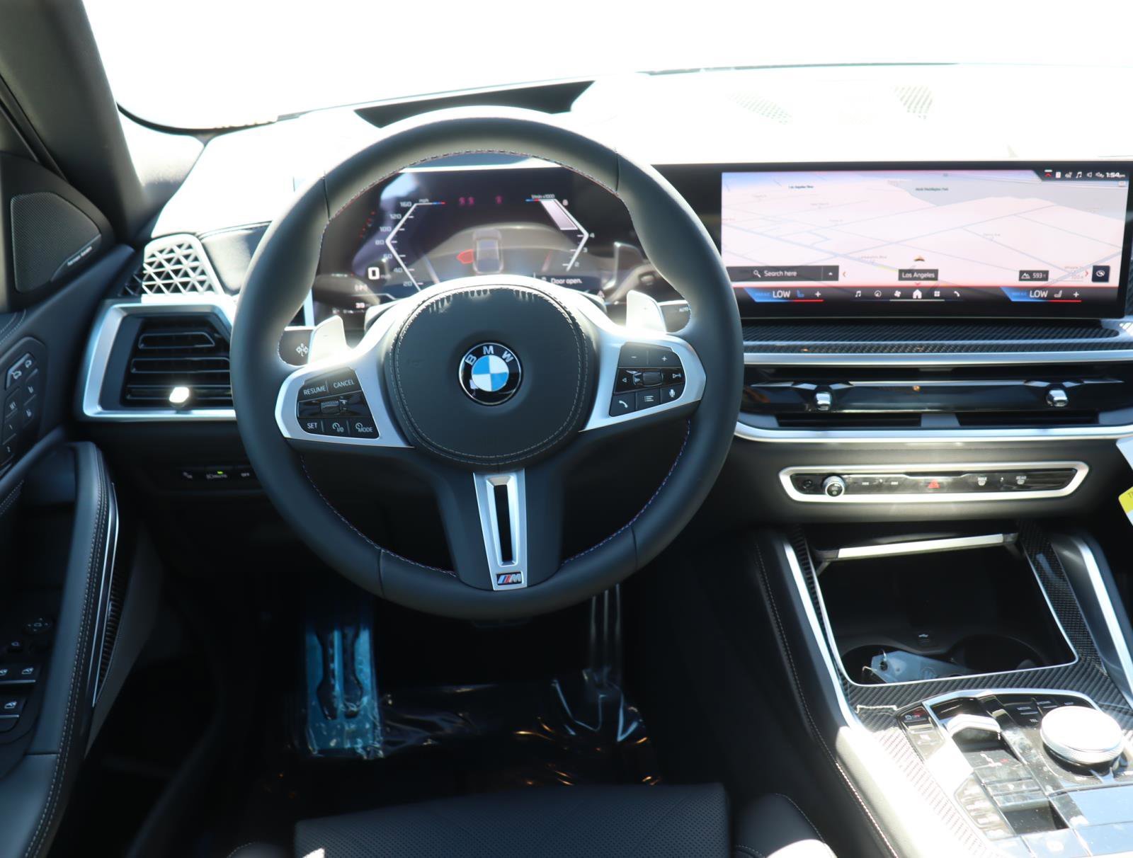 New 2026 BMW X6 M60i image 12