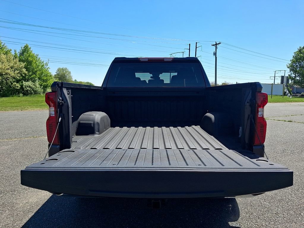 Used 2023 Chevrolet Silverado 1500 LT AWD/4WD image 27