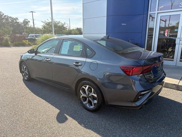 Used 2021 Kia Forte LXS FWD image 4