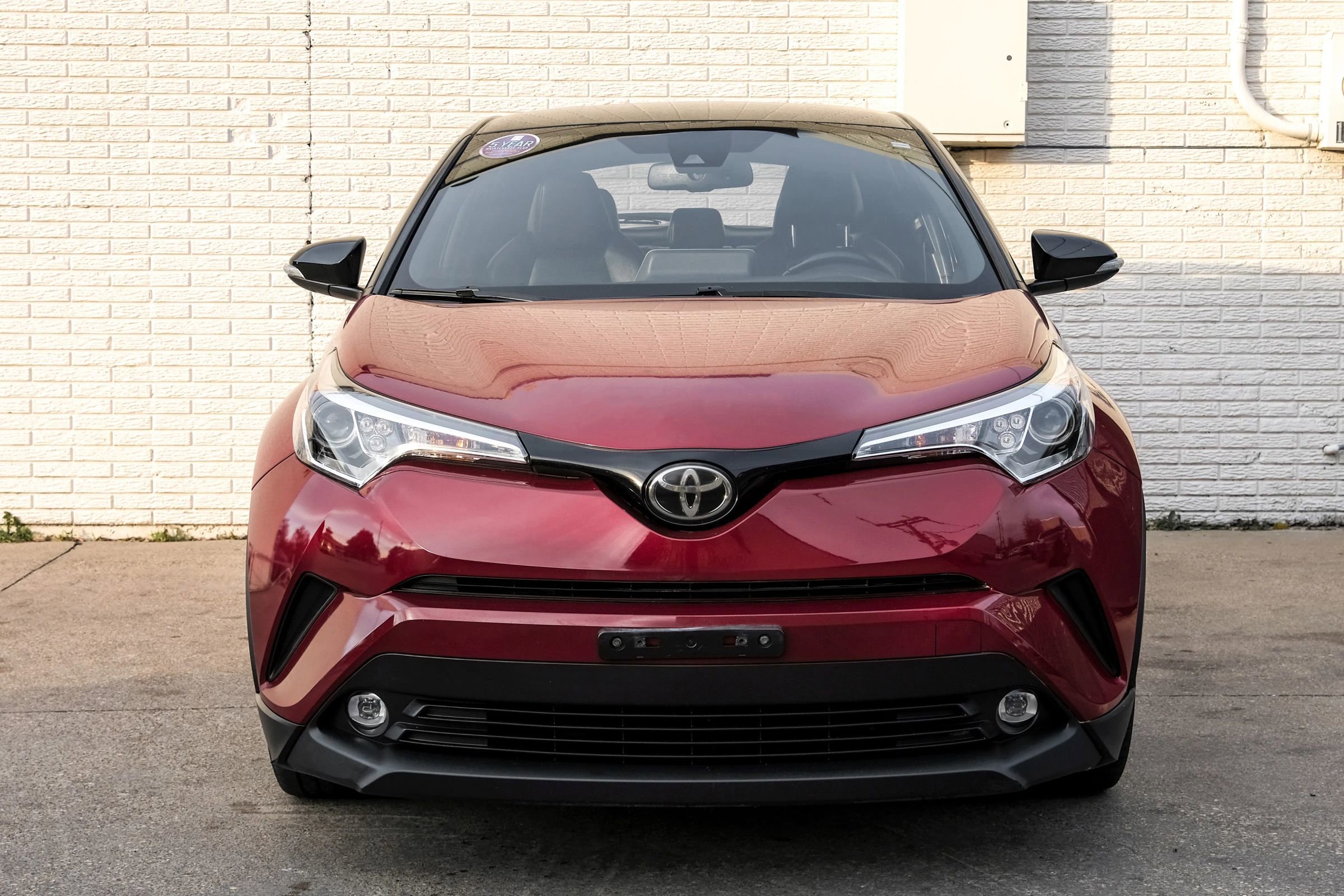 Used 2019 Toyota C-HR Limited image 4
