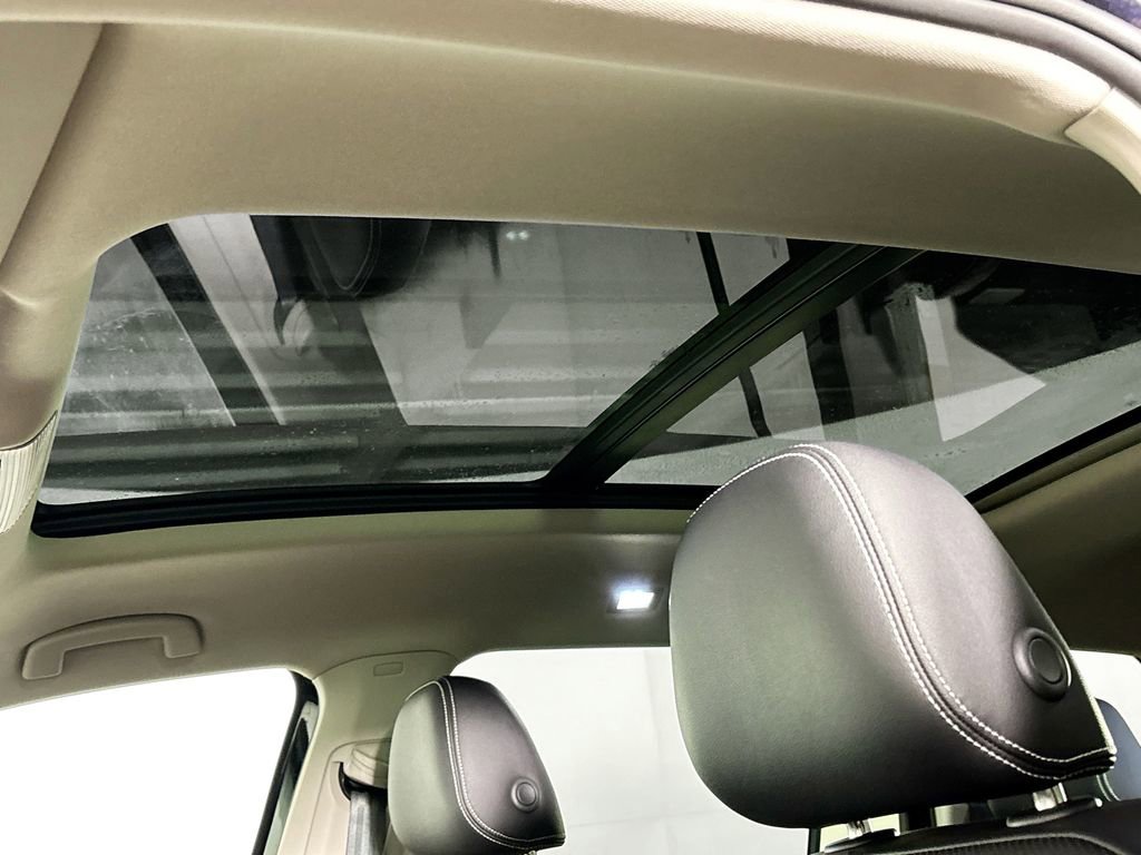 New 2026 Volkswagen Atlas SE image 18