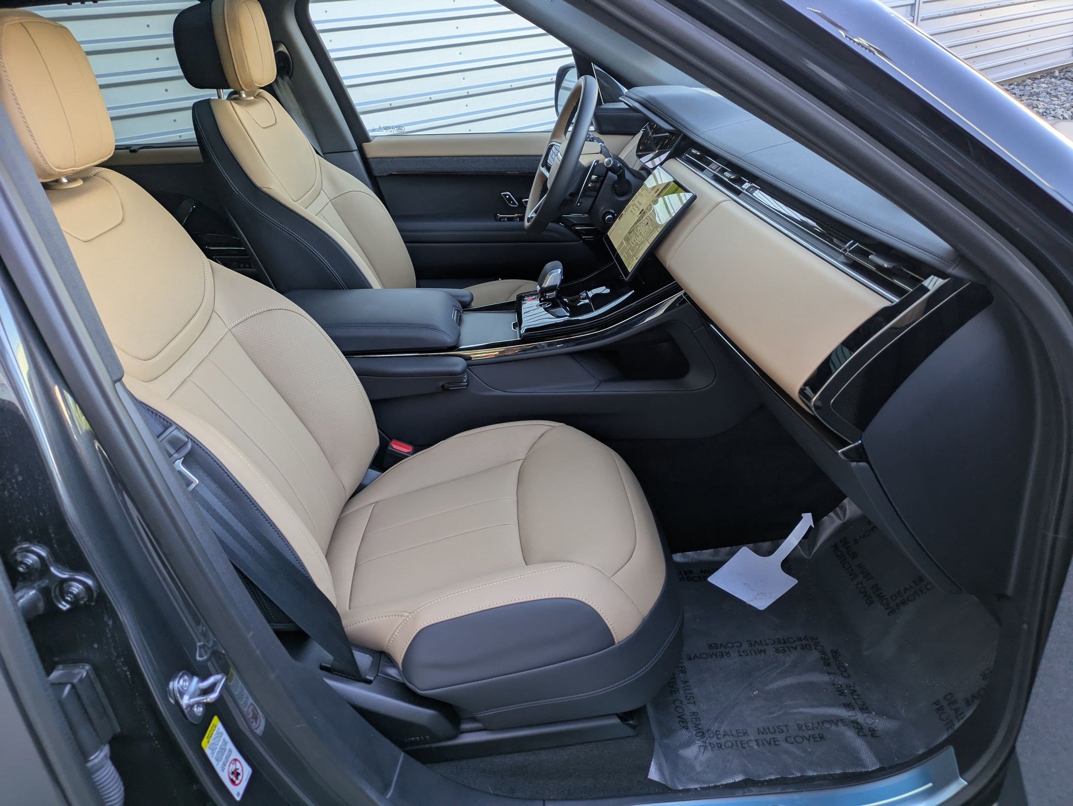 New 2025 Land Rover Range Rover Sport Dynamic SE image 34