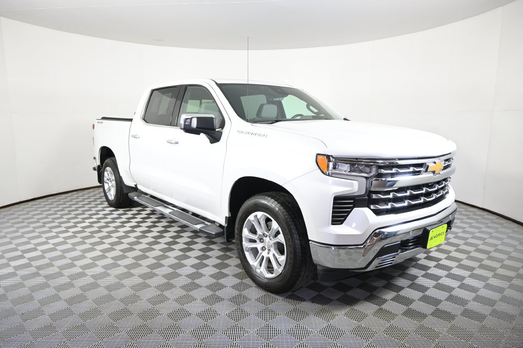 Used 2022 Chevrolet Silverado 1500 LTZ w/ LTZ Premium Package AWD/4WD image 10