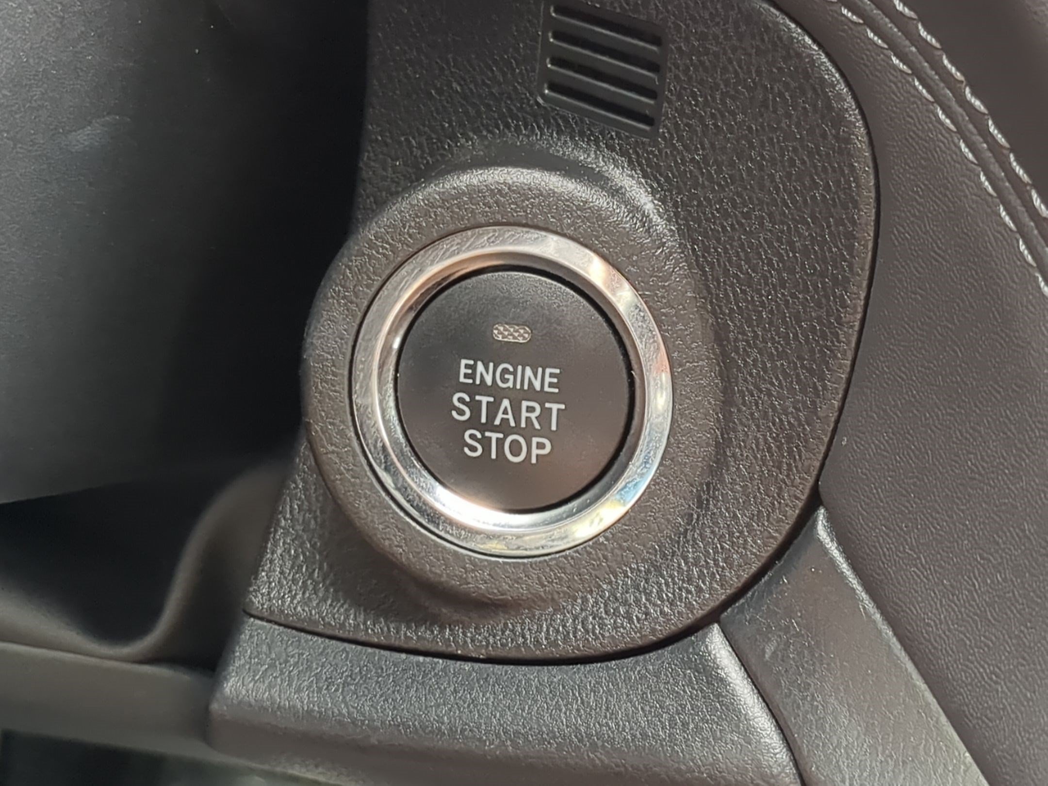 Used 2024 Subaru Outback Touring XT AWD/4WD image 22