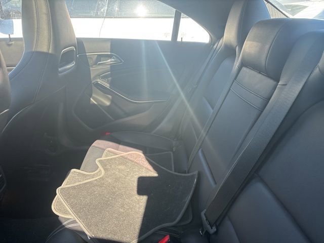 Used 2018 Mercedes-Benz CLA 250 4MATIC image 6