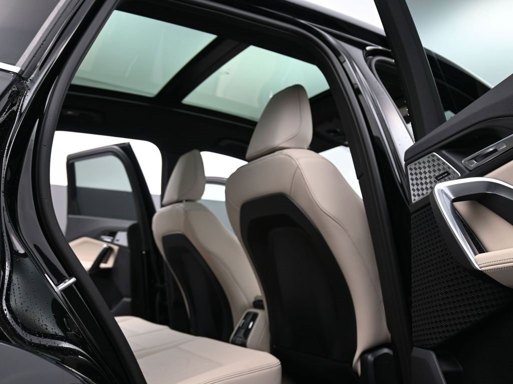 New 2025 BMW X1 xDrive28i w/ Convenience Package image 23