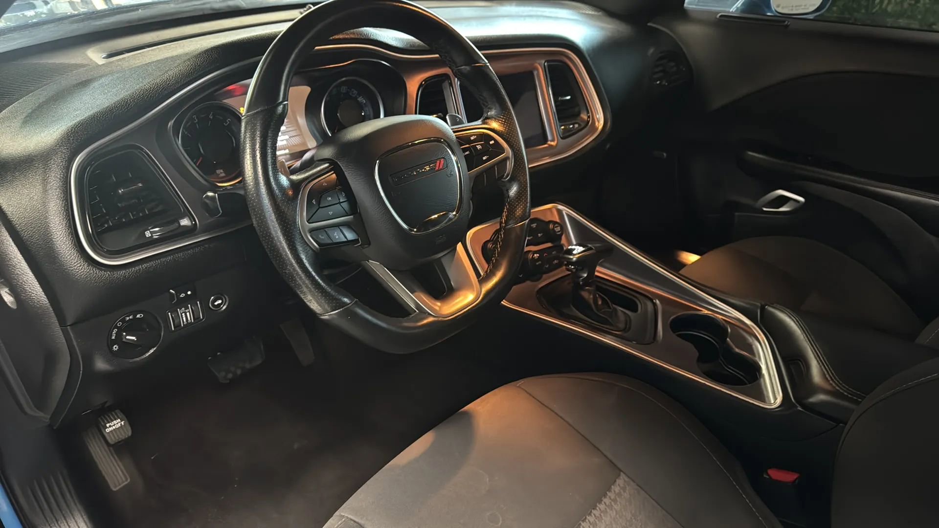 Used 2019 Dodge Challenger R/T Scat Pack w/ Widebody Package image 13