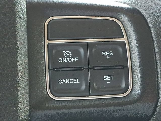 Used 2019 Dodge Grand Caravan SE FWD image 24