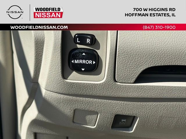 Used 2011 Toyota Camry LE image 22