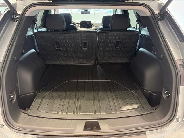 New 2026 Chevrolet Blazer LT w/ Convenience Package AWD/4WD image 14