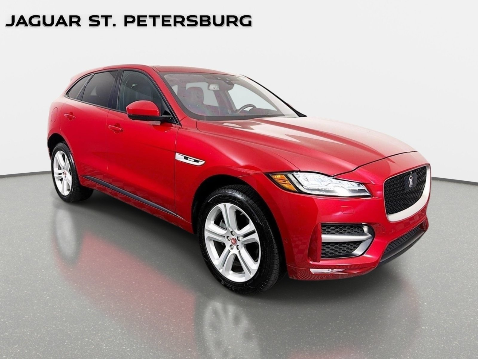 Used 2017 Jaguar F-PACE R-Sport AWD/4WD image 3
